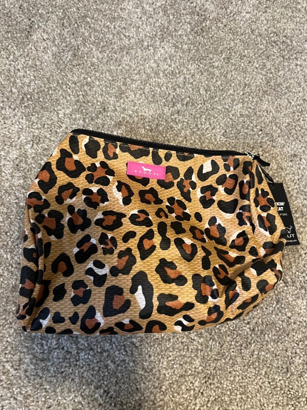 Scout Cindy Crawford cosmetic makeup Bag NWT Animal Leopard Cheetah print